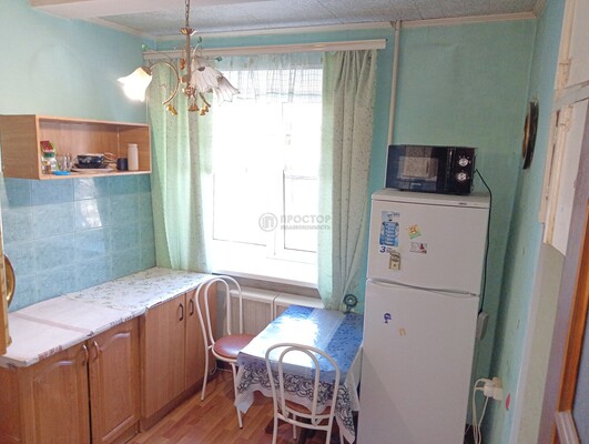 Продам двухкомнатную (2-комн.) квартиру, Зарайская ул, 19, Москва г