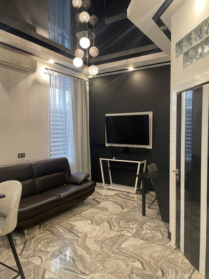 Сдам двухкомнатную (2-комн.) квартиру, Дмитровка Б. ул, 7/5, Москва г