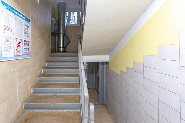 Продам однокомнатную (1-комн.) квартиру, Кленовый б-р, 4, Москва г