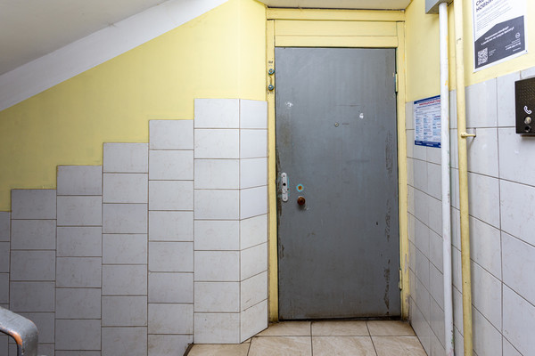 Продам однокомнатную (1-комн.) квартиру, Кленовый б-р, 4, Москва г