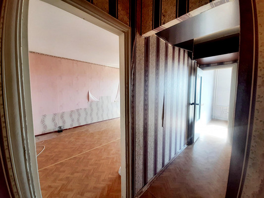 Продам однокомнатную (1-комн.) квартиру, Калининградская ул, 100ка, Воронеж г