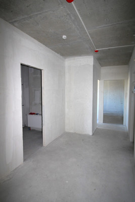 Продам трехкомнатную (3-комн.) квартиру, Гагарина б-р, 32Б, Пермь г