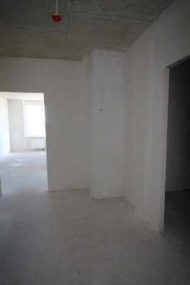 Продам трехкомнатную (3-комн.) квартиру, Гагарина б-р, 32Б, Пермь г