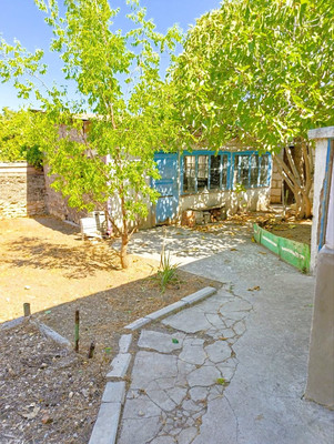 Продам таунхаус, Сиреневая ул, 18, Севастополь г, 0 км от города