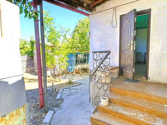 Продам таунхаус, Сиреневая ул, 18, Севастополь г, 0 км от города