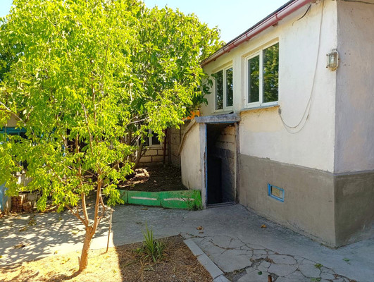 Продам таунхаус, Сиреневая ул, 18, Севастополь г, 0 км от города