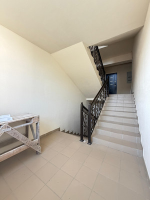 Продам двухкомнатную (2-комн.) квартиру, Тхакахова (Нарт мкр) ул, 30, Нальчик г