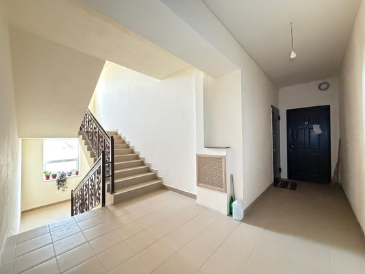 Продам двухкомнатную (2-комн.) квартиру, Тхакахова (Нарт мкр) ул, 30, Нальчик г