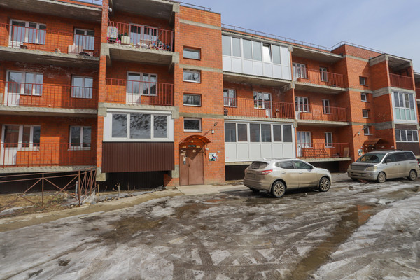 Продам однокомнатную (1-комн.) квартиру, Березовая (Зеленый Берег мкр.) ул, 251, Маркова рп