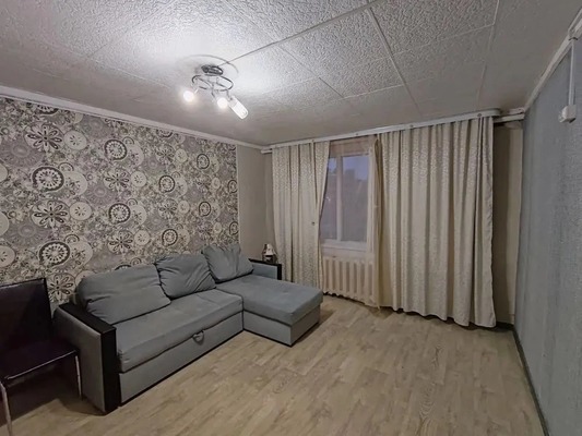 Продам двухкомнатную (2-комн.) квартиру, Ленина ул, 81, Ханты-Мансийск г