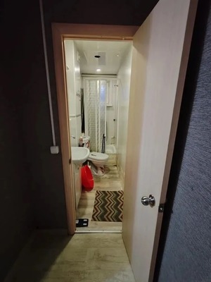 Продам двухкомнатную (2-комн.) квартиру, Ленина ул, 81, Ханты-Мансийск г