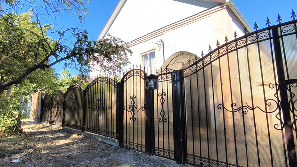 Продам дом, Краснозеленая ул, 26, Крымск г, 0 км от города