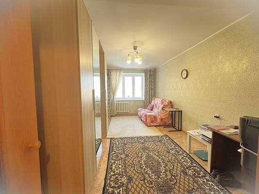 Продам однокомнатную (1-комн.) квартиру, Летчиков ул, 9, Уфа г