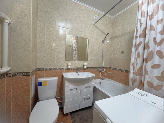 Продам однокомнатную (1-комн.) квартиру, Летчиков ул, 9, Уфа г