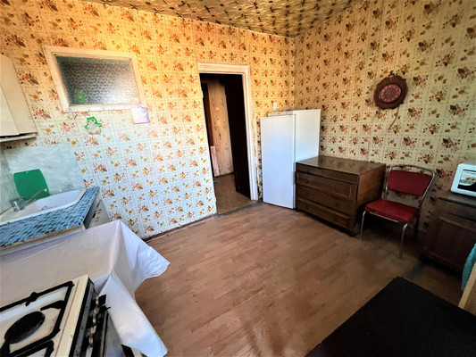 Продам однокомнатную (1-комн.) квартиру, Тельмана ул, 90, Брянск г