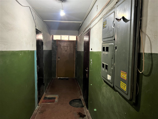 Продам однокомнатную (1-комн.) квартиру, Тельмана ул, 90, Брянск г