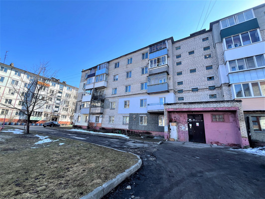 Продам однокомнатную (1-комн.) квартиру, Тельмана ул, 90, Брянск г