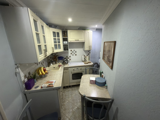 Продам двухкомнатную (2-комн.) квартиру, Розы Люксембург ул, 77, Армавир г