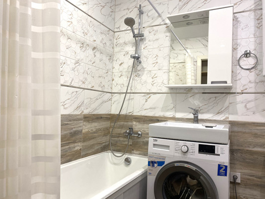 Сдам однокомнатную (1-комн.) квартиру, Будапештская ул, 102, Санкт-Петербург г