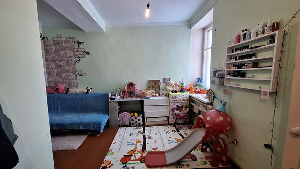 Продам двухкомнатную (2-комн.) квартиру, Школьная ул, 4, Тоболово с