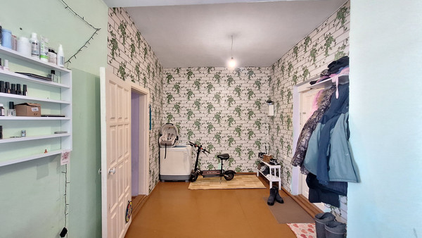 Продам двухкомнатную (2-комн.) квартиру, Школьная ул, 4, Тоболово с