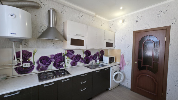 Продам трехкомнатную (3-комн.) квартиру, Красина ул, 22, Ишим г