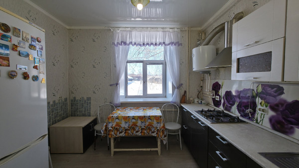 Продам трехкомнатную (3-комн.) квартиру, Красина ул, 22, Ишим г