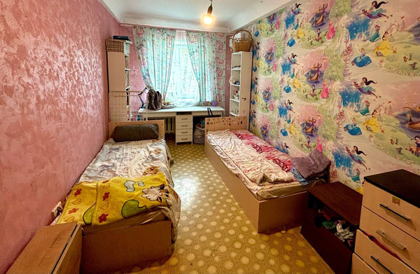 Продам трехкомнатную (3-комн.) квартиру, Михаила Нагибина пр-кт, 37Б, Ростов-на-Дону г