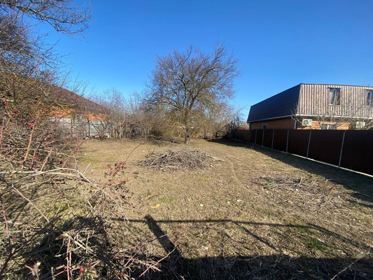 Продам участок 7,2 соток, Фермерское хоз., 3-й Дружный пер, 915, Ростов-на-Дону г, 0 км от города