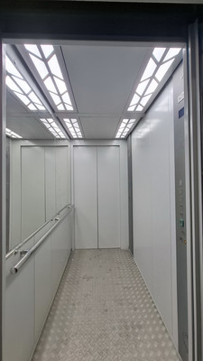 Продам трехкомнатную (3-комн.) квартиру, Горького ул, 10, Малино рп