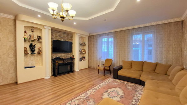 Продам коммерческое помещение 1 000 м2, Святого Георгия пер, 10, Витязево с