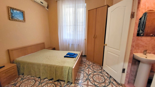 Продам коммерческое помещение 1 000 м2, Святого Георгия пер, 10, Витязево с