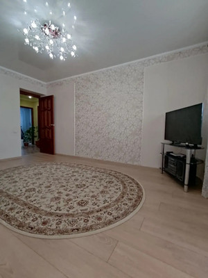 Продам трехкомнатную (3-комн.) квартиру, Хлебозаводская ул, 9, Казань г