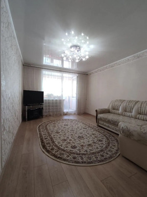 Продам трехкомнатную (3-комн.) квартиру, Хлебозаводская ул, 9, Казань г