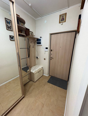 Продам двухкомнатную (2-комн.) квартиру, Свободы (Мирный мкр.) ул, 3, Мирный п