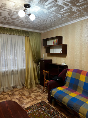 Продам однокомнатную (1-комн.) квартиру, Строителей ул, 6, Молодежное пгт