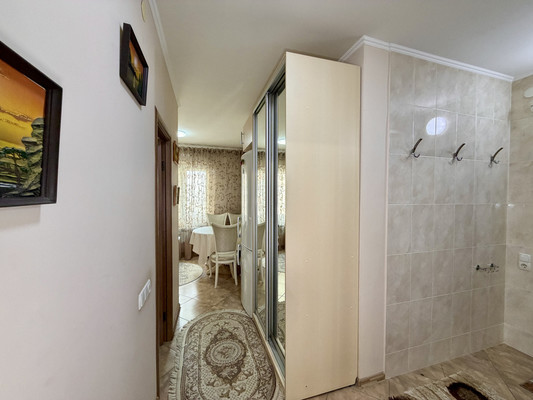 Продам однокомнатную (1-комн.) квартиру, Бела Куна ул, 3, Симферополь г