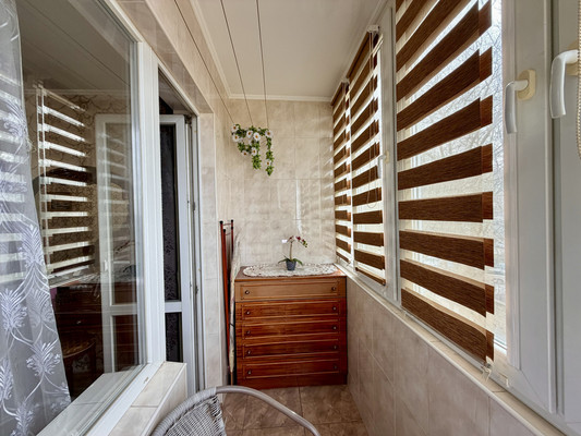 Продам однокомнатную (1-комн.) квартиру, Бела Куна ул, 3, Симферополь г