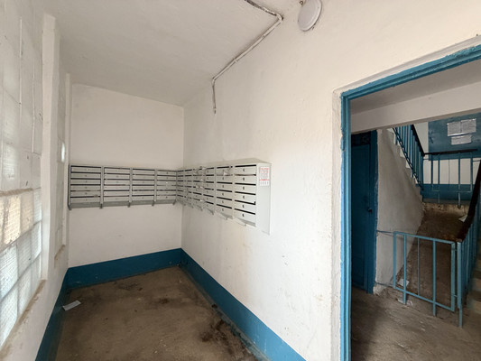 Продам однокомнатную (1-комн.) квартиру, Бела Куна ул, 3, Симферополь г