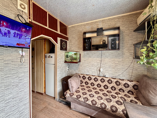 Продам однокомнатную (1-комн.) квартиру, Бела Куна ул, 9, Симферополь г