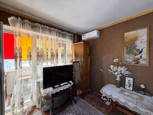 Продам однокомнатную (1-комн.) квартиру, Бела Куна ул, 9, Симферополь г