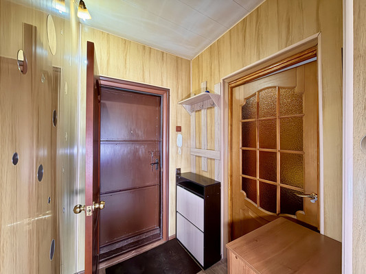 Продам однокомнатную (1-комн.) квартиру, Бела Куна ул, 9, Симферополь г