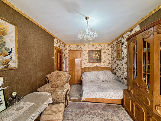 Продам однокомнатную (1-комн.) квартиру, Бела Куна ул, 9, Симферополь г