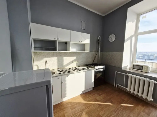 Продам двухкомнатную (2-комн.) квартиру, Гарифа Ахунова ул, 18, Казань г