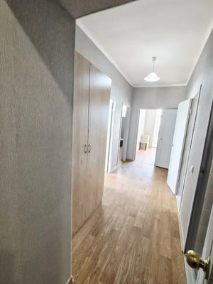 Продам двухкомнатную (2-комн.) квартиру, Гарифа Ахунова ул, 18, Казань г