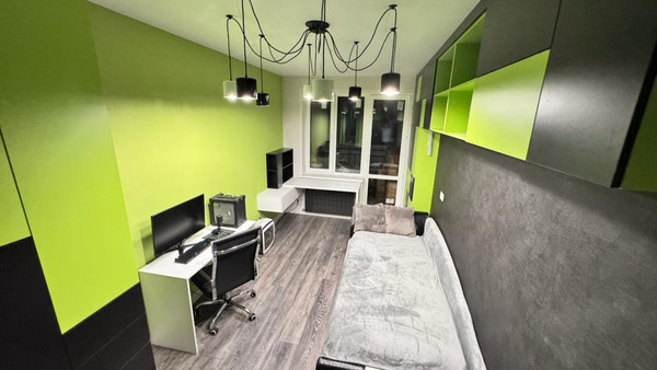 Продам трехкомнатную (3-комн.) квартиру, Аметьевская магистраль ул, 16к1, Казань г