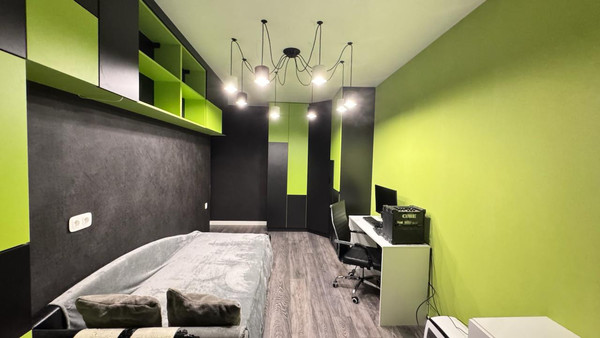 Продам трехкомнатную (3-комн.) квартиру, Аметьевская магистраль ул, 16к1, Казань г