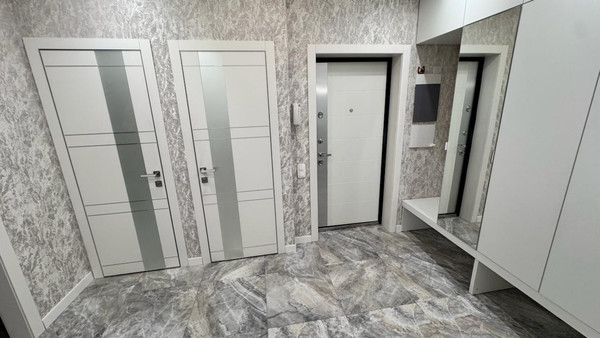 Продам трехкомнатную (3-комн.) квартиру, Аметьевская магистраль ул, 16к1, Казань г