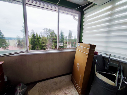 Продам двухкомнатную (2-комн.) квартиру, Надежды ул, 6, Костомукша г