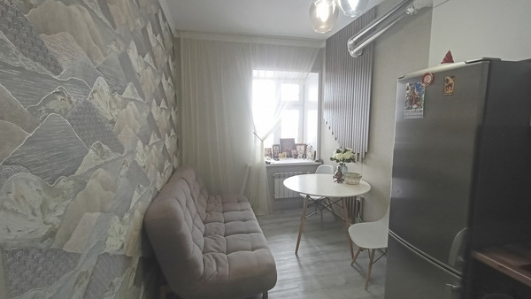 Продам однокомнатную (1-комн.) квартиру, Энгельса ул, 28, Ханты-Мансийск г